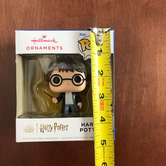 3/$20 Hallmark x Harry Potter x Funko Pop New In Box Christmas Tree Ornament - Picture 5 of 5